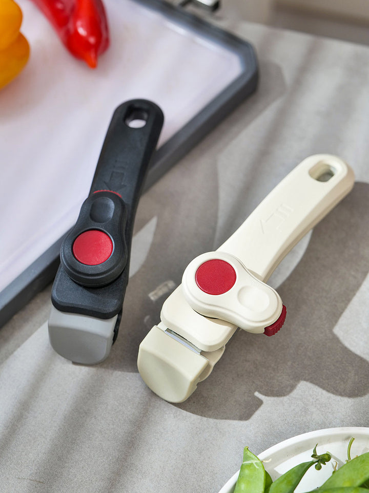 Detachable and anti-scald handle